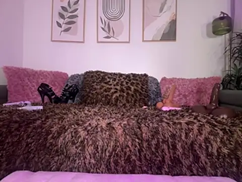 NikkiRylie - cum on vibrator + butt plug