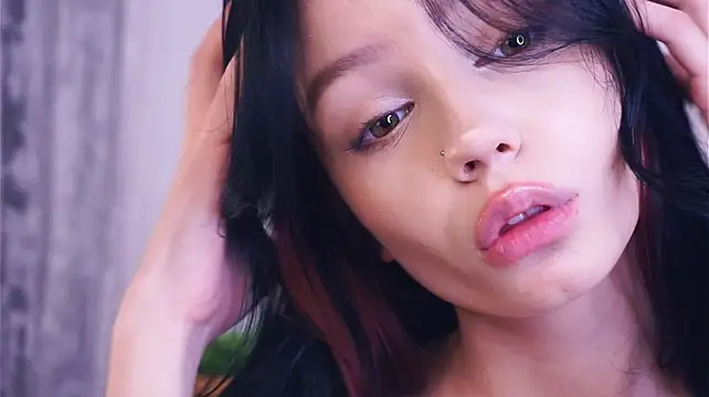 CherryKahae - make my lips wet close up