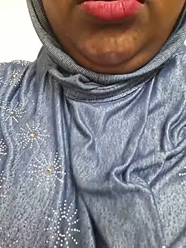 Tamilfathima - Boob milk show