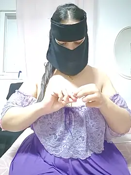 Big_as-big - للعب بزازي