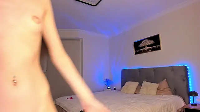 BellaStarr_ - cuming for you