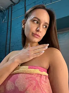 AllaTousNew - squirt on your face