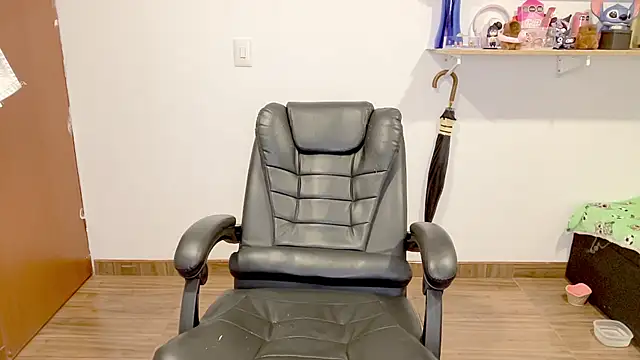 Oxxme1 - FUCK ASS VERY HARD WHILE I AM NAKED 🍑🥵