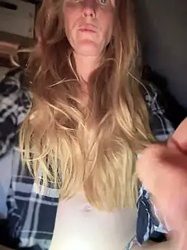 GoldenFlameGoddess - Make MILF moan