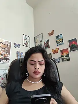 Pinky-2 - Oiling My Sexy Pussy Hole