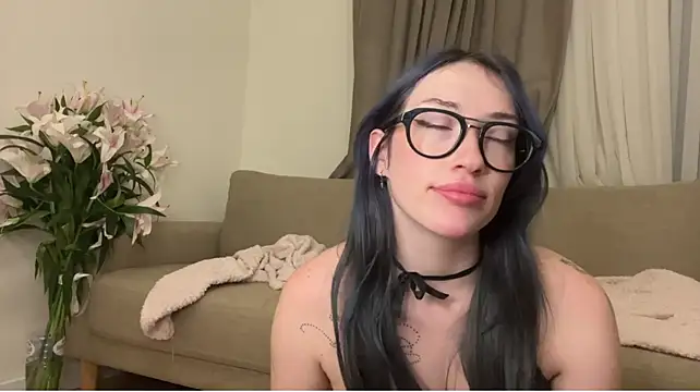 Kelly_Berry__ - SENSUAL LONG SLOPPY TONGE PLAY ON DILDO