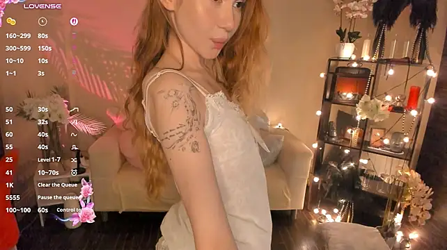 Red__sunnny - Pinch my sensual nipples