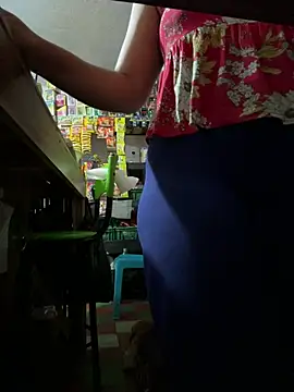 Lannabellx - Boobs in the market 🤫