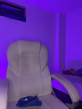 Nyna_1 - make happy my cum creamy