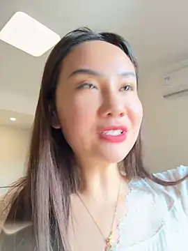 Yioyio-666 - jj抽插1分钟，最后完成任务可得小粉控制1分钟