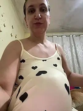 Bia_sexynovaes - Bia coloca o plug no 👌