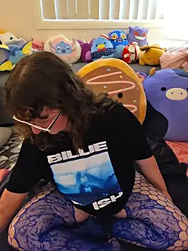 ShelbyJae - Blowjob with dildo 5 mins