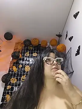 JuliSweet - fingers in the pussy 🔥