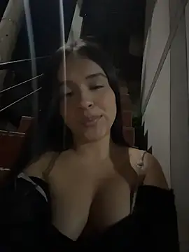 Paola05_ - Titis off+ I'll hit