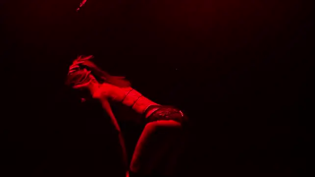 Moon-Velvet - ✨Trio Twerk dance 🍑