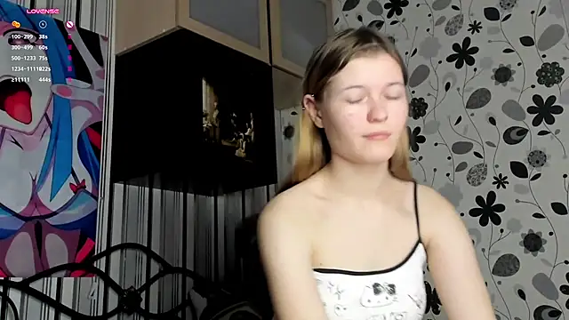 LynHillaire - Make me woke up ^-^