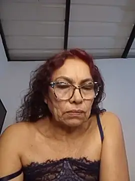 HOT_LATINA20 - Finger in pussy
