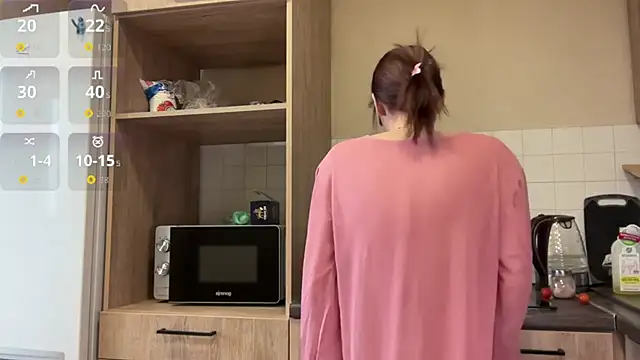 Viola-Whisper - to fuck oneself with a dildo in the miss