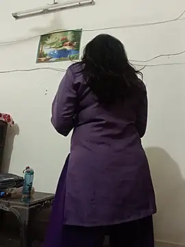 Heyy_Anshi - Show Pussy With Fingringss