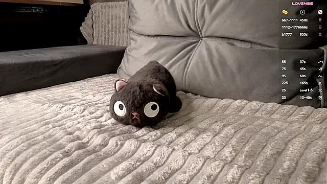 Mirrrra1 - Rub my pussy hard!