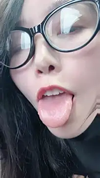 Daisl166 - 目标完成漏胸部直播2分钟