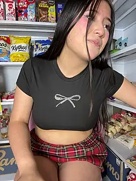 StrawberryPink_ - SHOW BOOBS FOR YOU