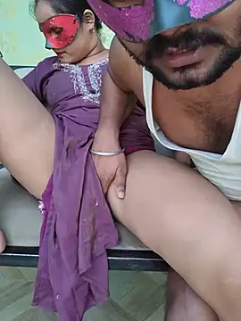 PUNJABICOUPLE09