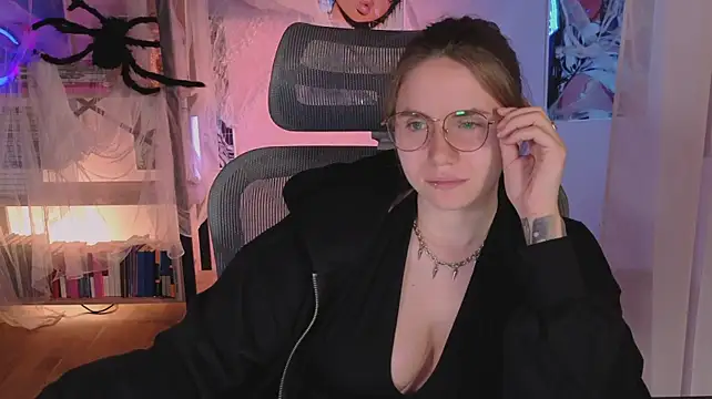 _AnnaStark_ - flash boobs