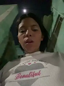 Broken_Latina_Whores_JE - fingers in my pussy 😈🔥