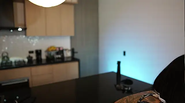 Scarlett_collins02 - SENSUAL BJ +SQUEEZEE BOOBS+SPANK