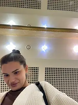 MiraReach - Masturbate asshole 🔥