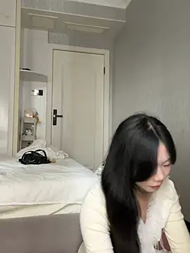 Yue-ai - 姐妹互相按摩胸部