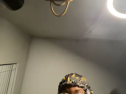 Twerkaholic120 - Make me nut I’m horny