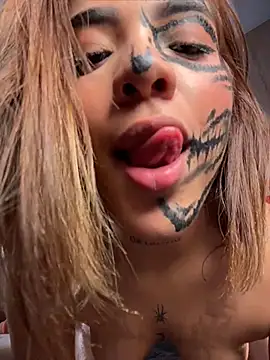 Maryybellax - OILY BODY AND RUB PUSSY +5MIN CTRL 🎃