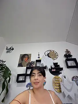 Jamilaross - 💦big TSUNAMI SQUIRT+control fuckmachine