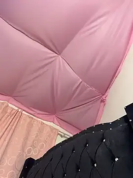 Natty_666 - fuck pussy with dildo