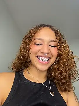 Scarleth_444 - BIG SQUIRT 💦