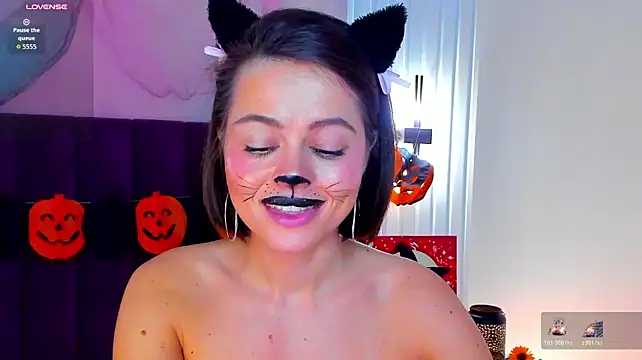 Kelly_Cuutie - cast spell on you with my beauty 😉