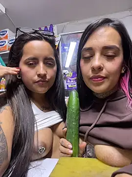 NaraAndNyla - Show Tits both girl ❤️‍🔥