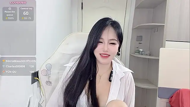 Shumu-06 - 激情秀，全裸只穿黑丝跳一曲舞😍😍~~~
