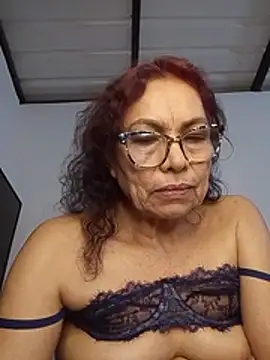 HOT_LATINA20 - Finger in pussy