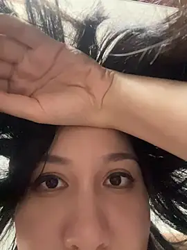 LOVEQQ8 - 脱光光直播10分钟