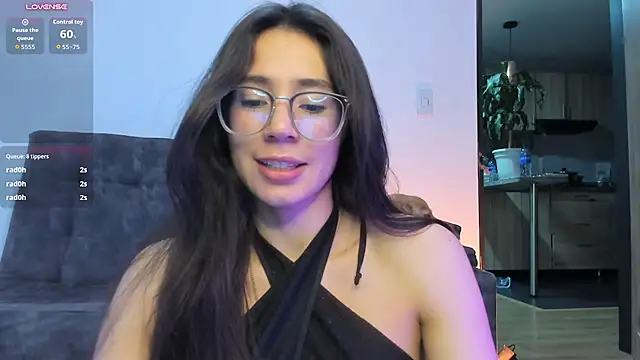 Emmadiaz1 - Sloppy deepthroat