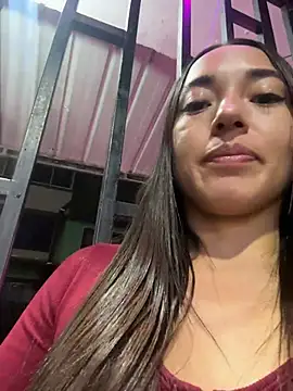 HollyAngel2 - Open ass 🍑😛