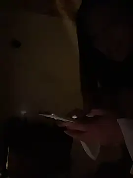Mia999 - 户外假鸡吧抽插1分钟
