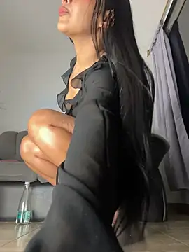 Nikothyna - ✨HI SEXY NIKY KISS IN THE AIR💋✨