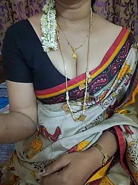 Tamil_rose471