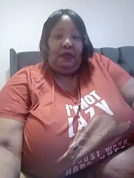 Nancy111 - Make Me cum and squit in my toy