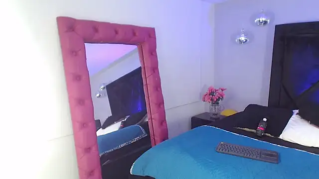 AmbarRousee - ❤️❤️full anal + squirt ❤️❤️