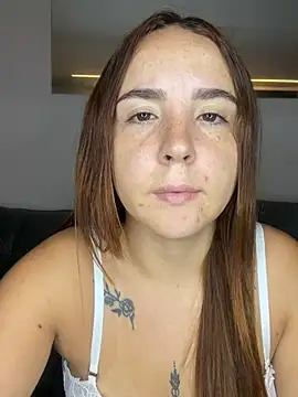 BrunaMendees - Abrir o cuzinho e piscar bem gostoso